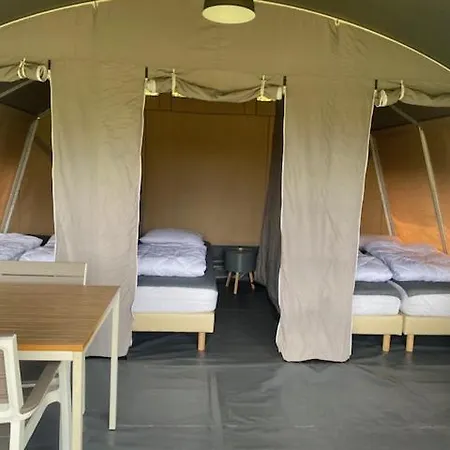 Minicamping De Lindenhoeve Luxuszelt Nistelrode